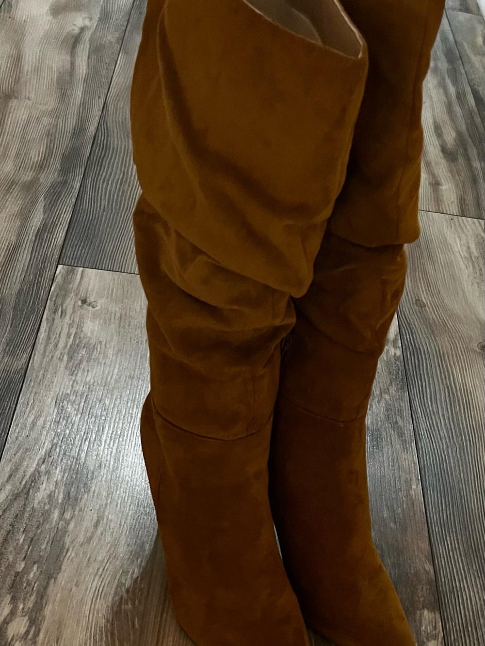 Journee Collection Over-the-Knee Pointed Suede Boots - Cognac - Picture 3 of 4